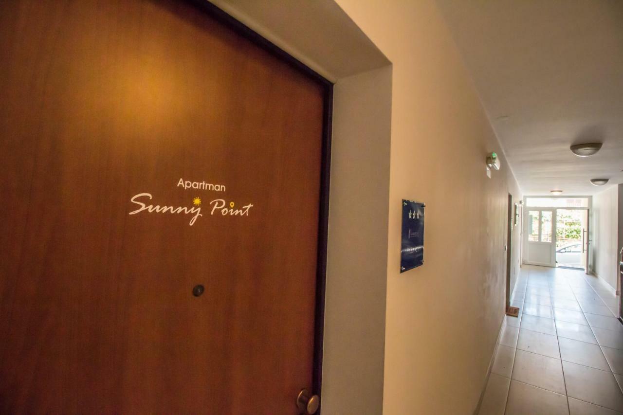 Апартаменты Sunny Point Ровинь Экстерьер фото